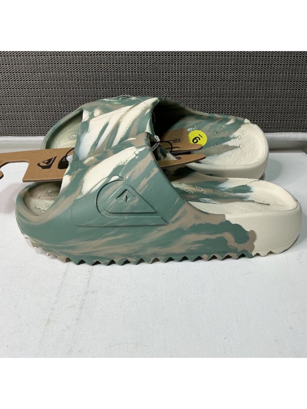 Quiksilver Men's Camo Slide Sandals Green & Beige Size 9 US Comfort Slip-On